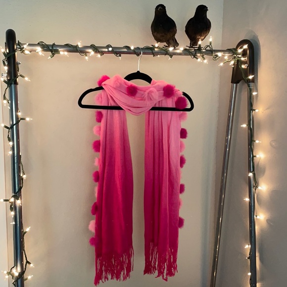 ✨Pink Pompom Scarf✨ - Picture 3 of 11